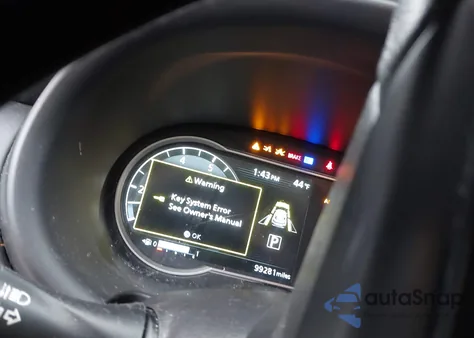 2020 Nissan Kicks Sr Xtronic Cvt z USA, uszkodzony, nr VIN 3N1CP5DV6LL533850